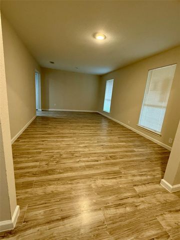 4747 Clover Street, Houston, TX 77033