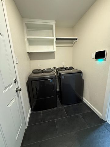 4747 Clover Street, Houston, TX 77033