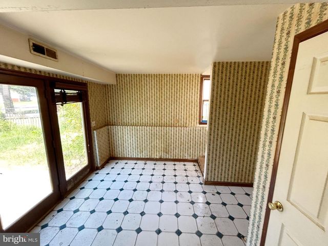 311 FERNDALE RD, Glen Burnie, MD 21061