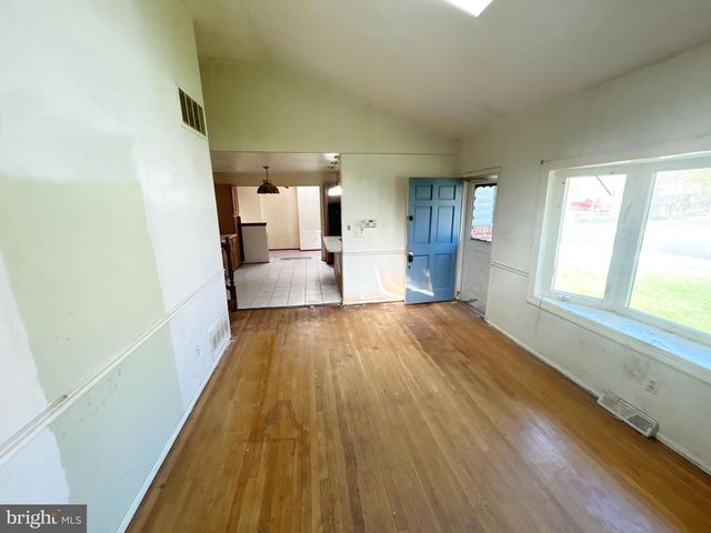311 FERNDALE RD, Glen Burnie, MD 21061