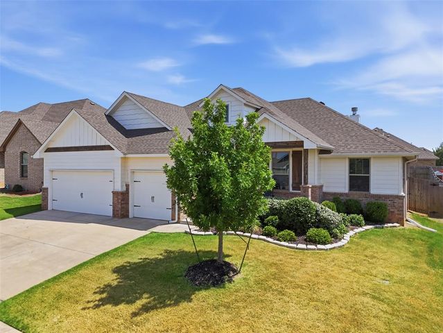 8204 NW 161st Terrace, Edmond, OK 73013
