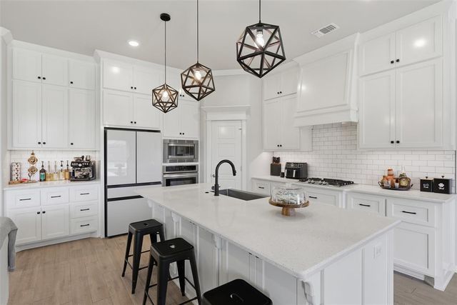 8204 NW 161st Terrace, Edmond, OK 73013