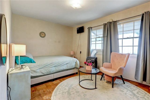 11142 Gaynor, Granada Hills, CA 91344