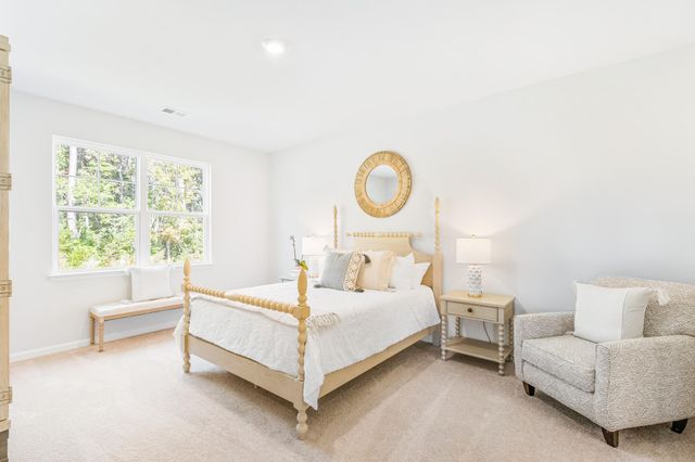 240 Castle Hill Drive, Yemassee, SC 29945