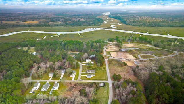 240 Castle Hill Drive, Yemassee, SC 29945