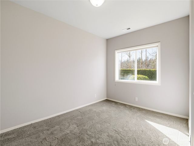 23919 SE 8th Place, Sammamish, WA 98075