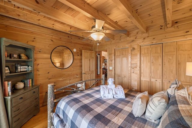 258 Dupont Drive, Blue Ridge, GA 30522