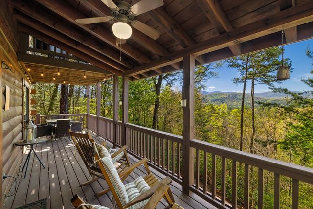 258 Dupont Drive, Blue Ridge, GA 30522
