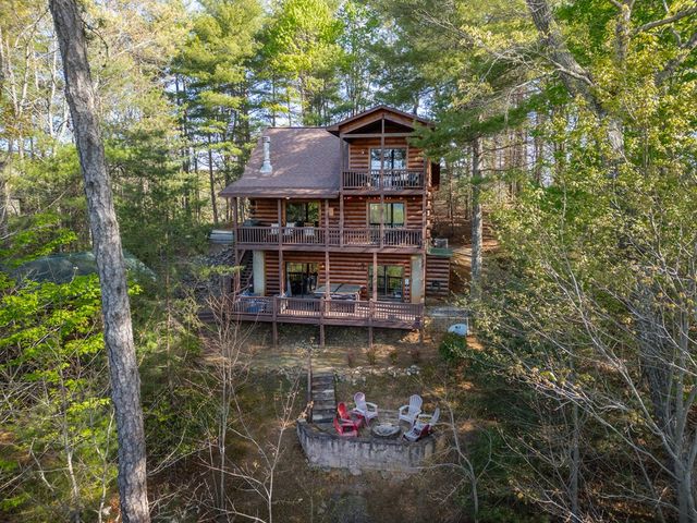 258 Dupont Drive, Blue Ridge, GA 30522
