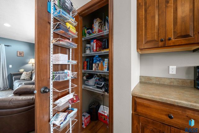 4812 S Tribbey Trl, Sioux Falls, SD 57106