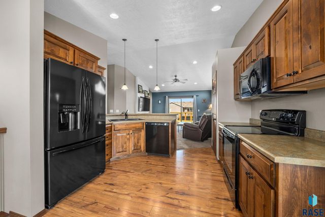 4812 S Tribbey Trl, Sioux Falls, SD 57106