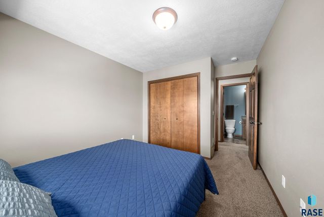 4812 S Tribbey Trl, Sioux Falls, SD 57106