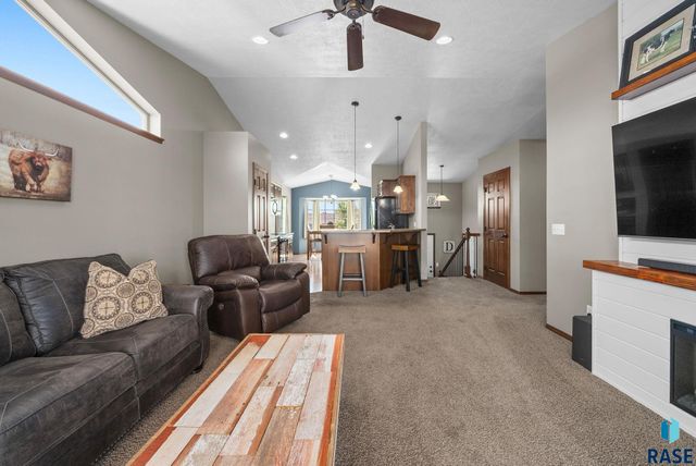4812 S Tribbey Trl, Sioux Falls, SD 57106