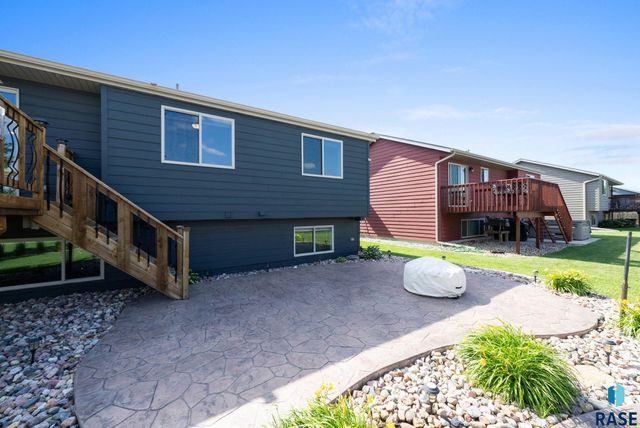 4812 S Tribbey Trl, Sioux Falls, SD 57106