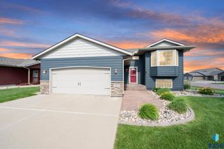 4812 S Tribbey Trl, Sioux Falls, SD 57106
