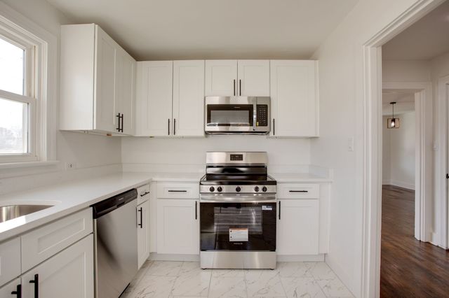 804 Brown St, Columbia, TN 38401