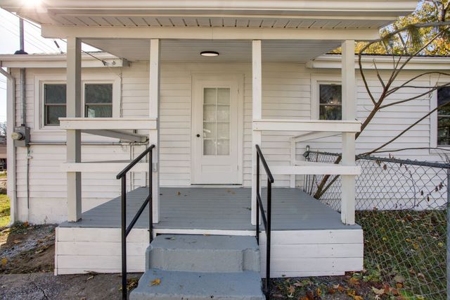 804 Brown St, Columbia, TN 38401