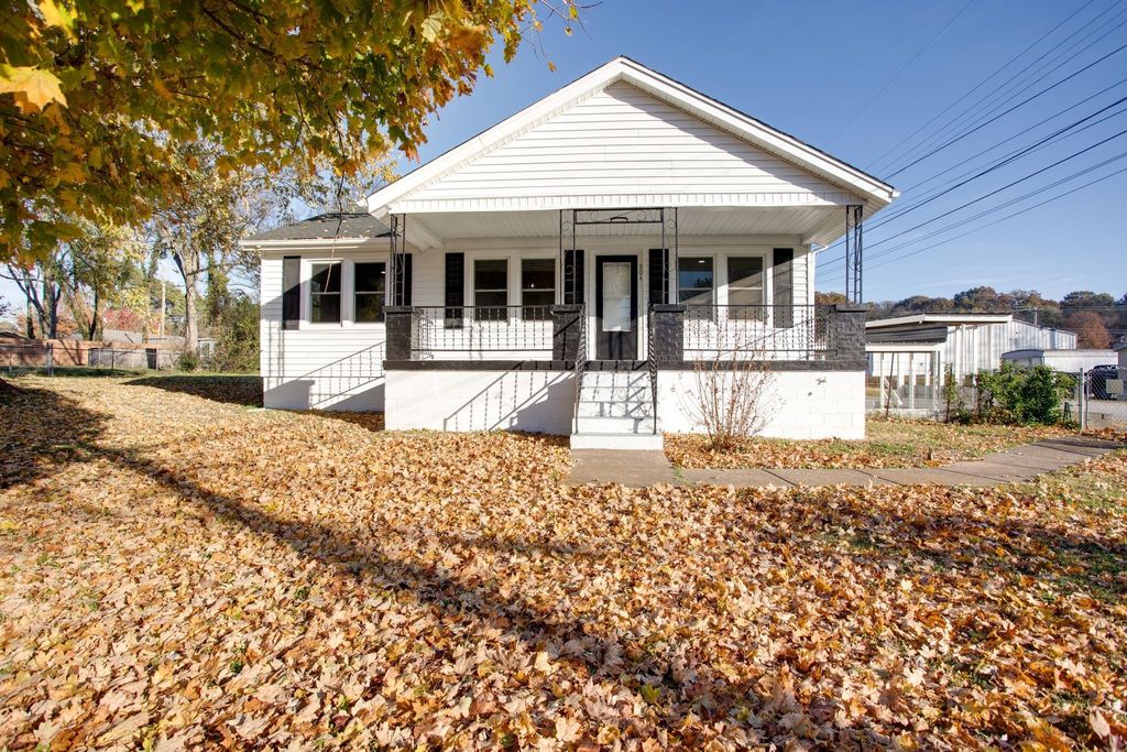 804 Brown St, Columbia, TN 38401