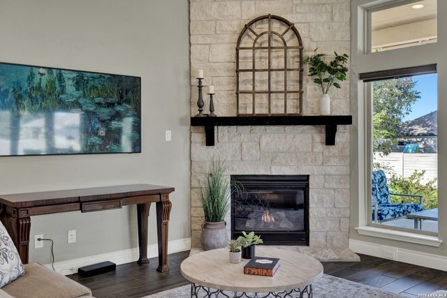 1181 HAMMOCK GLN, New Braunfels, TX 78132
