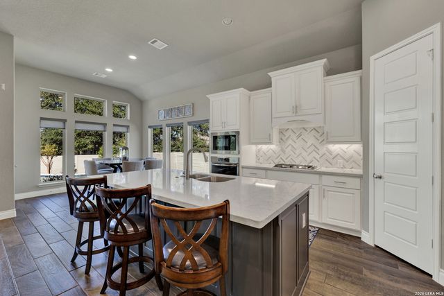 1181 HAMMOCK GLN, New Braunfels, TX 78132