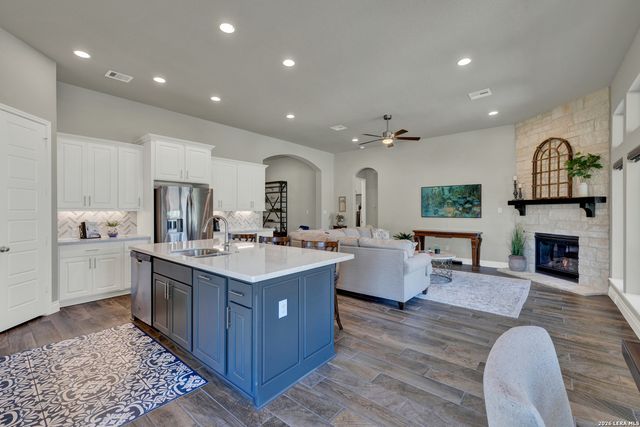 1181 HAMMOCK GLN, New Braunfels, TX 78132