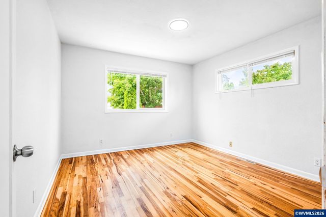 389 Apple Blossom Av N, Keizer, OR 97303