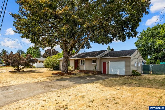 389 Apple Blossom Av N, Keizer, OR 97303