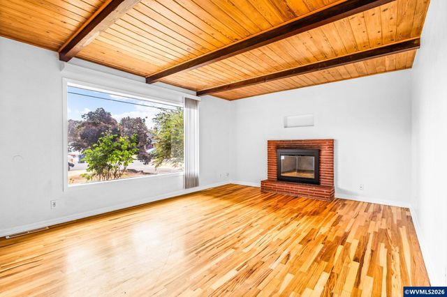 389 Apple Blossom Av N, Keizer, OR 97303