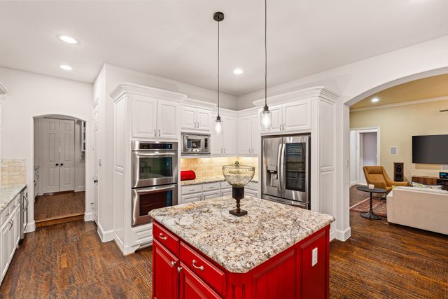 600 Joshua Road, Lantana, TX 76226