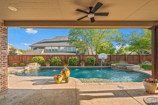 600 Joshua Road, Lantana, TX 76226