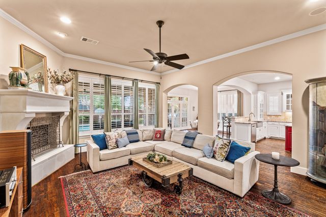 600 Joshua Road, Lantana, TX 76226