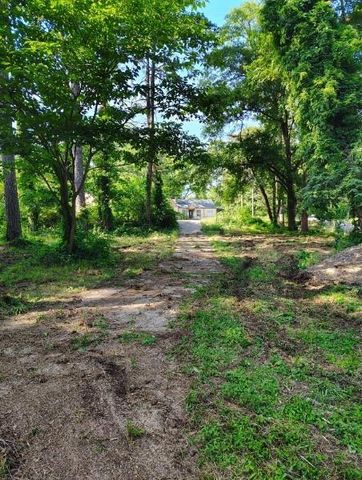 3403 Glenwood Road, Decatur, GA 30032