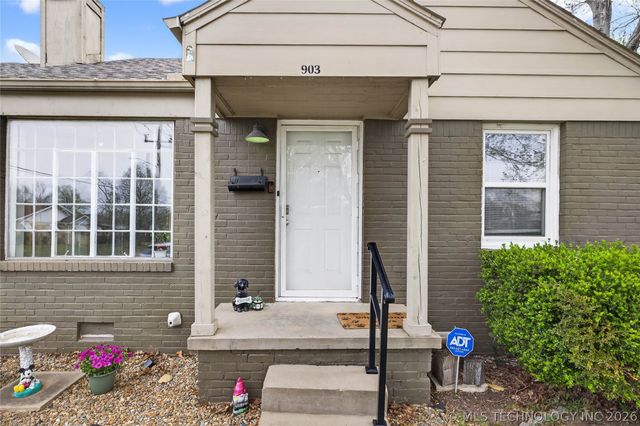 903 S Richmond Avenue, Tulsa, OK 74112