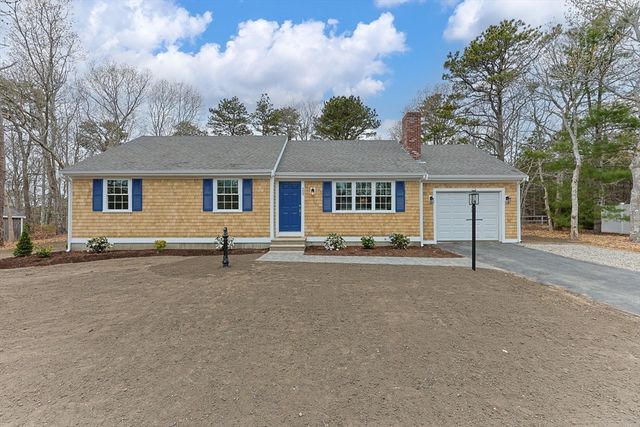 29 Timber Lane, Dennis, MA 02641