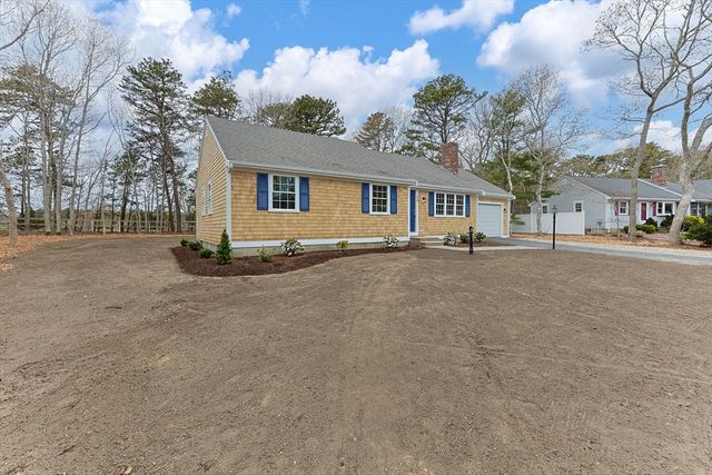 29 Timber Lane, Dennis, MA 02641