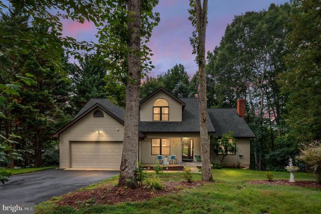 12504 HAWKINS LN, Spotsylvania, VA 22551