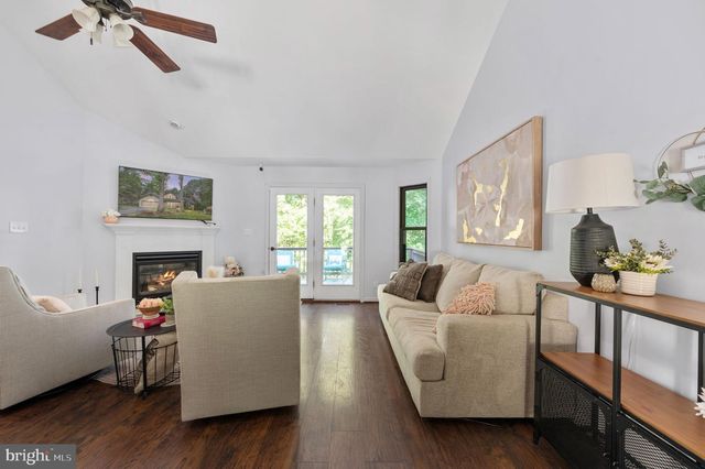 12504 HAWKINS LN, Spotsylvania, VA 22551