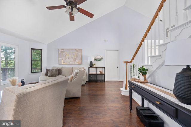 12504 HAWKINS LN, Spotsylvania, VA 22551