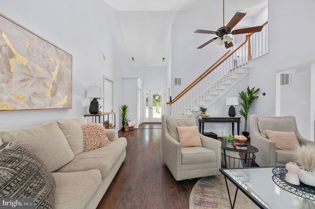 12504 HAWKINS LN, Spotsylvania, VA 22551