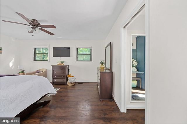 12504 HAWKINS LN, Spotsylvania, VA 22551