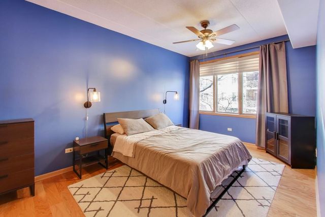 1715 Pavilion Way 206, Park Ridge, IL 60068