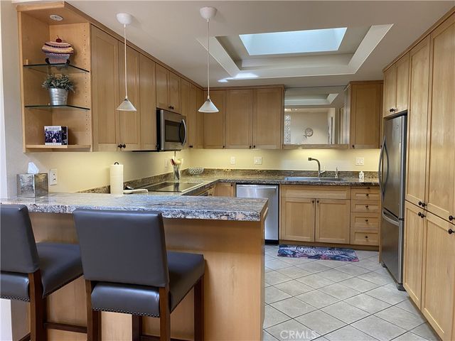 1771 Sunningdale Rd., M14-49D, Seal Beach, CA 90740