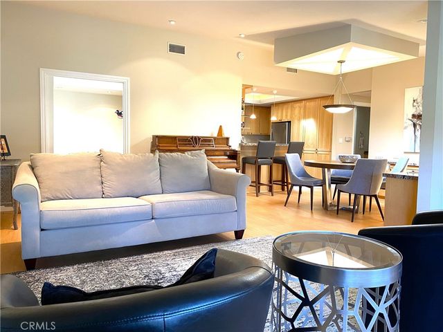 1771 Sunningdale Rd., M14-49D, Seal Beach, CA 90740