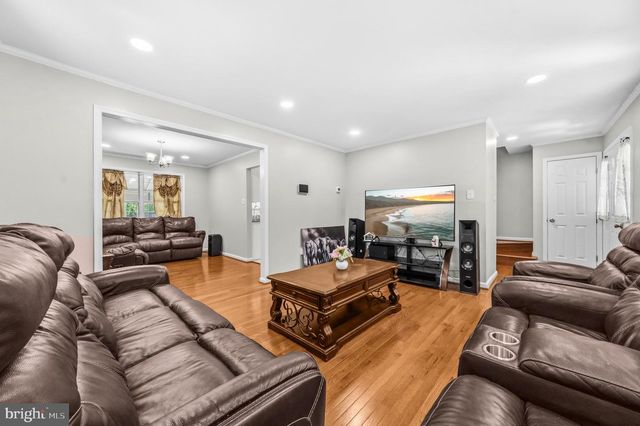 8707 DELPHI DR, Clinton, MD 20735