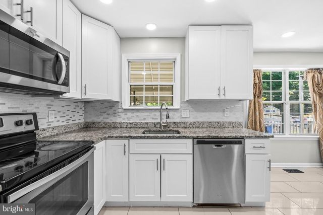 8707 DELPHI DR, Clinton, MD 20735