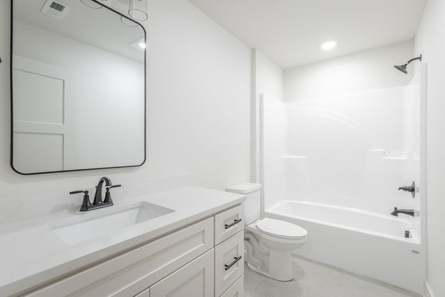 404 Willow Grove Court 63, Ringgold, GA 30736