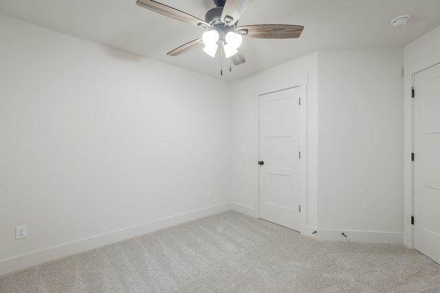 404 Willow Grove Court 63, Ringgold, GA 30736