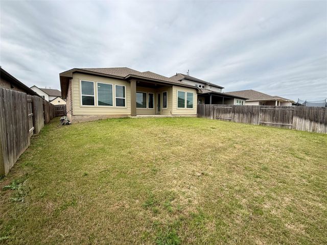6410 Velvet Leaf LN, Buda, TX 78610