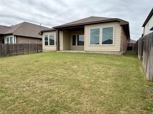 6410 Velvet Leaf LN, Buda, TX 78610