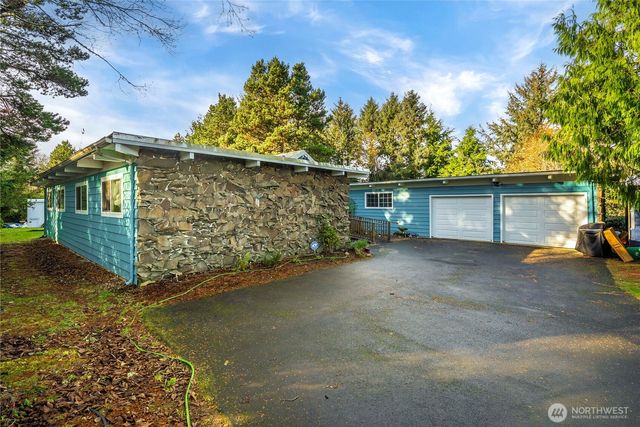 18 Sunset Blvd, Hoquiam, WA 98550